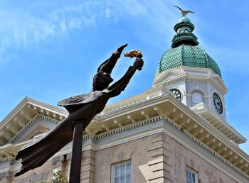 Athens City Hall. Photo by Scott Kinney