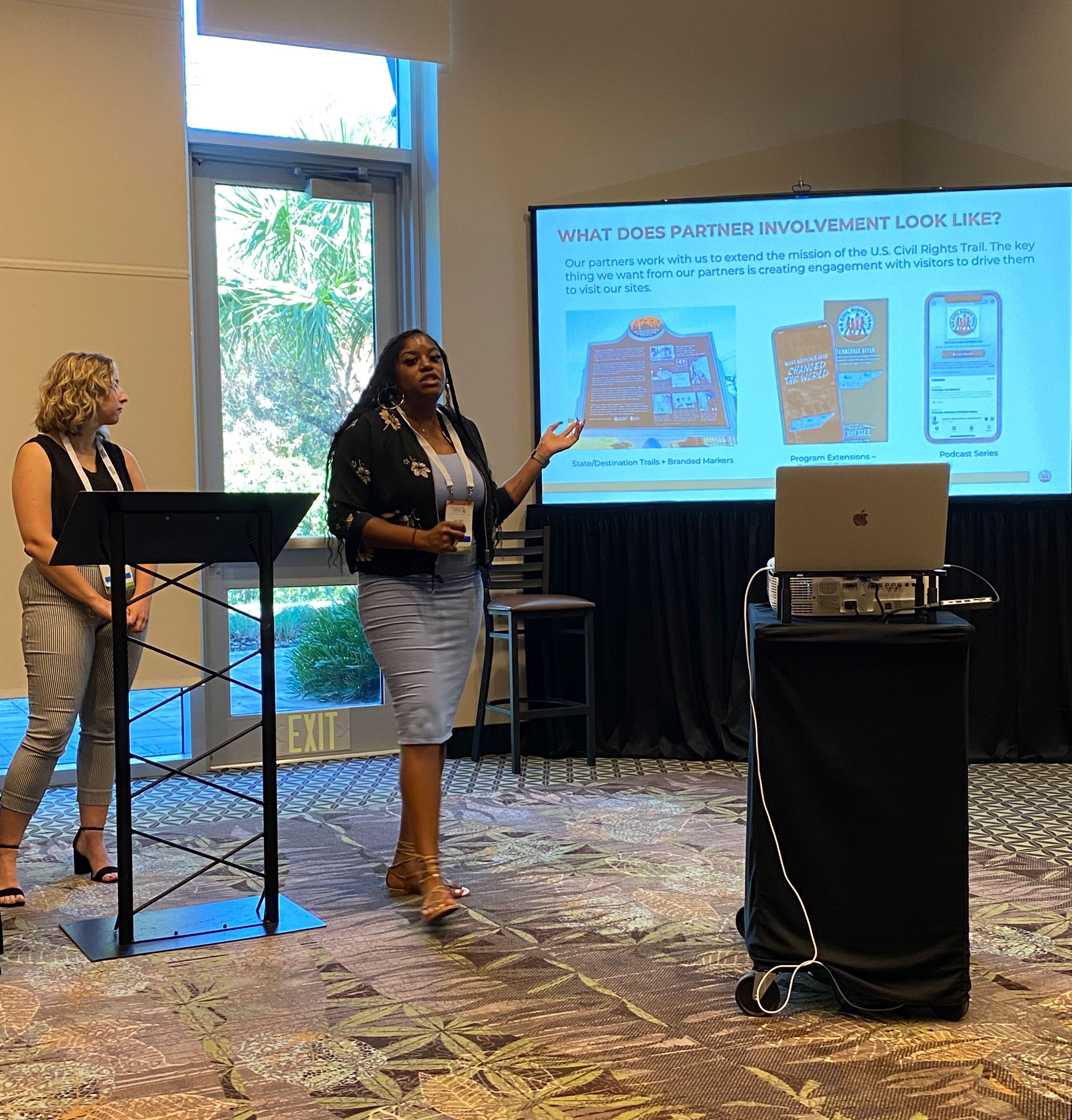 Kelsey Anderson and Caroline Quandt presenting at the 2023 Georgia Governor's Tourism Conference